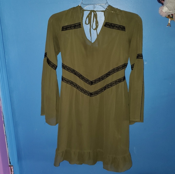 BONGO Dresses & Skirts - 💸 5 for $20 | Bongo BoHo Olive Peasant Dress